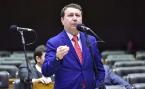 img20231128163759730 2 768x473
