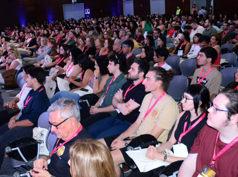 74cdd8d6 f0aa 4a7e b79d e9864f7fd6a3