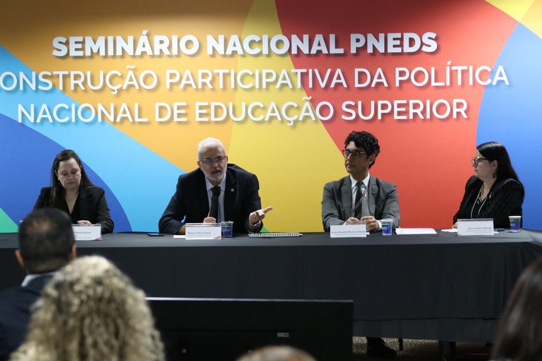 7aa8aa8f a683 4f13 b649 1d29ee9a769e