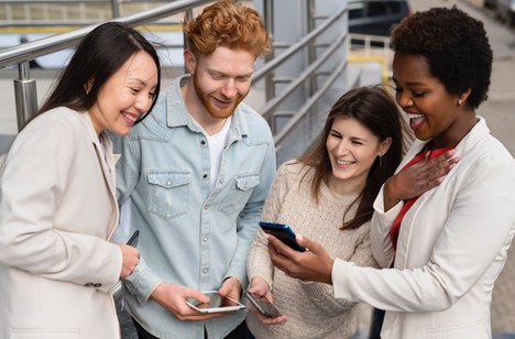 e951a571 c971 4493 a769 e675087ccd1f