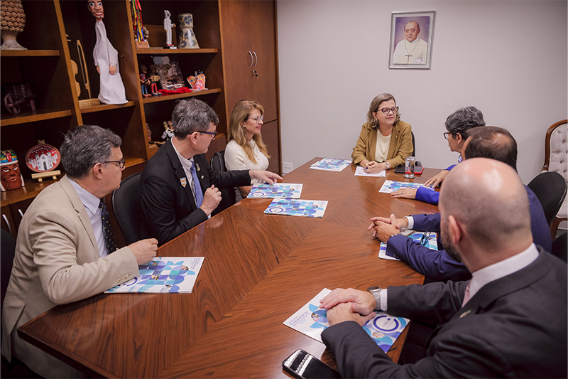 015 Reuniao ABRUC MEC