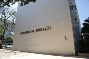 72d24f3c 377f 46fe bec9 8849be8f8c16